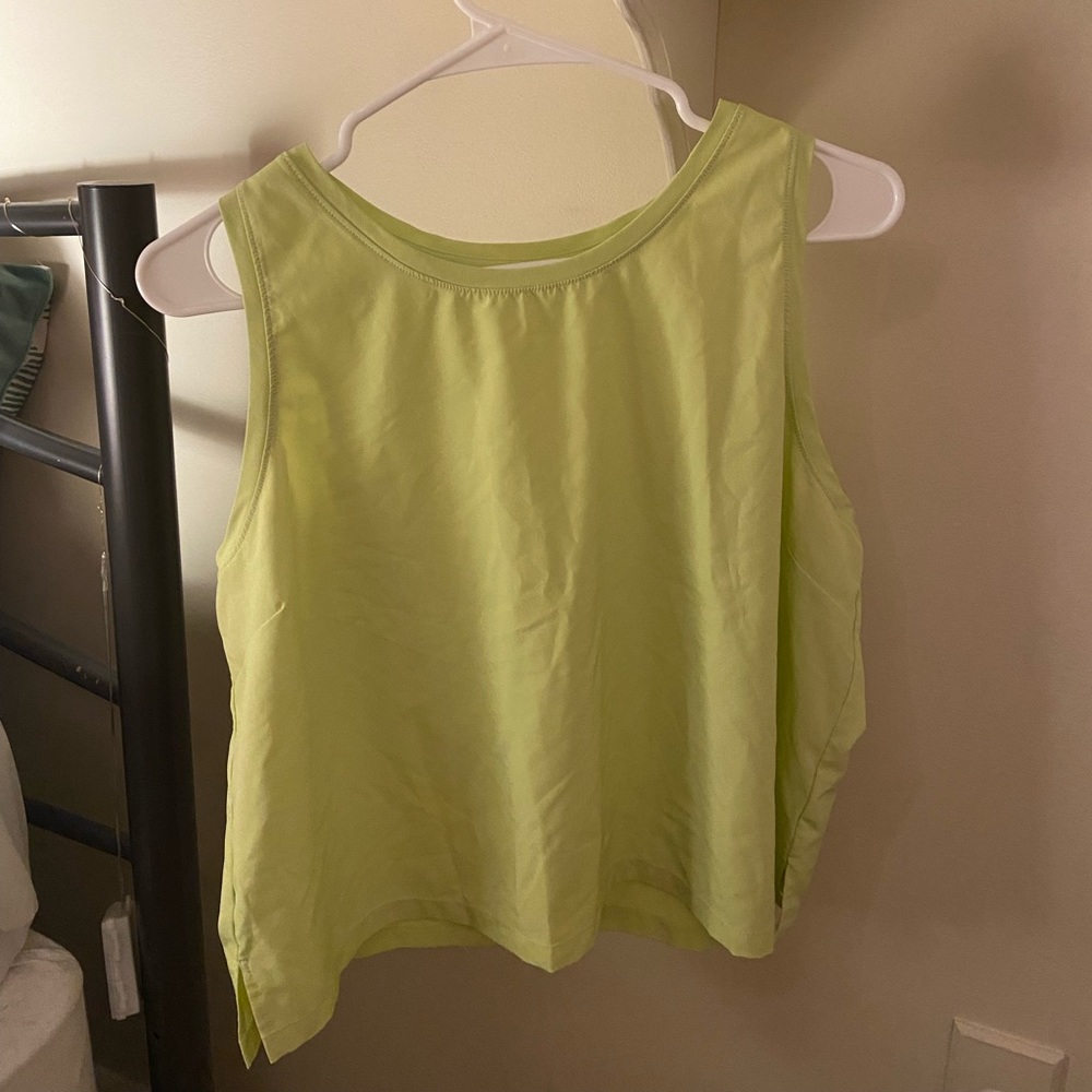 Active Muscle Tank - Picture 2 of 3